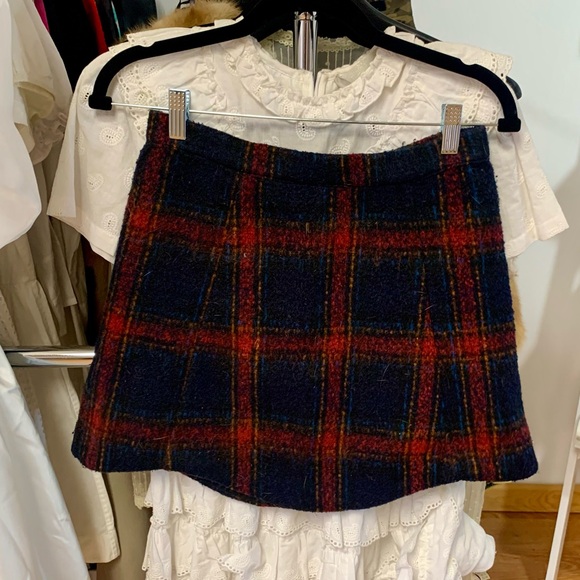 UO Cooperative Wool Plaid Mini Skirt
Urban Outfitters - Picture 4 of 5